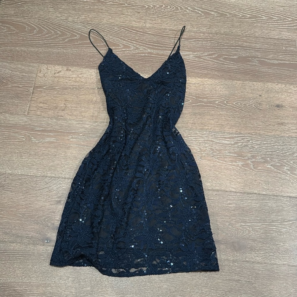 Mini lace dress